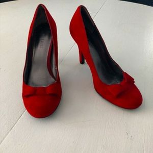 Women's shoes size 8.5